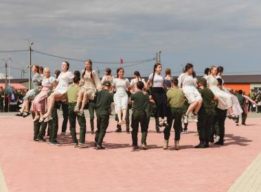 Третья смена «Время юных героев» для подростков из шести регионов РФ и Абхазии завершилась в Волгограде