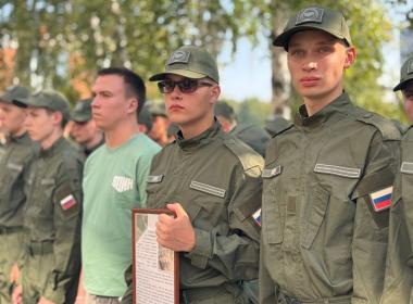 Торжественное открытие второй смены военно-спортивного лагеря «Время юных героев» состоялось в Свердловской области.