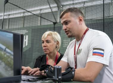 Заместитель руководителя Росреестра оценила стенд Центра «ВОИН» на ВЭФ-2025